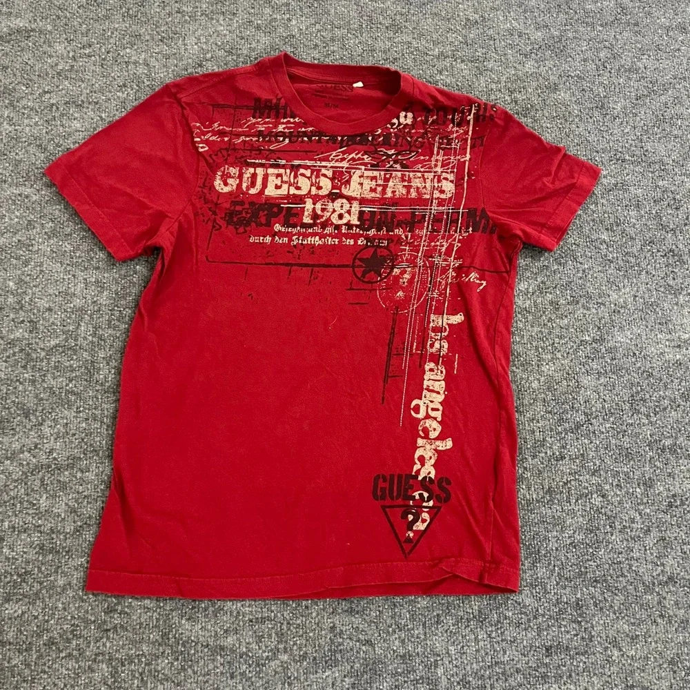 Guess T-Shirt Mens Size M Red Graphic Los Angeles 1981 Expedition Crew Neck Tee - Picture 2 of 7